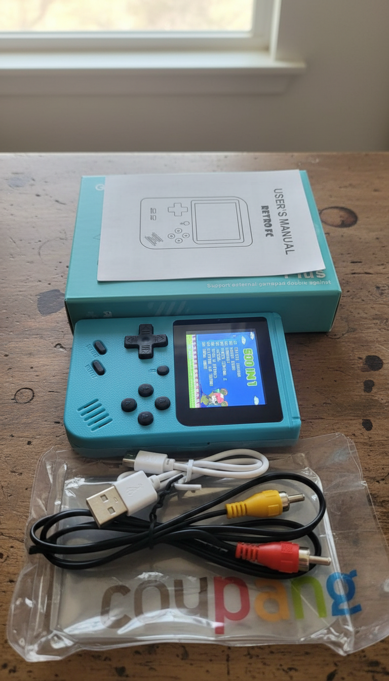 제품 클로즈업 사진 — 버튼 레이아웃과 화면이 잘 보임